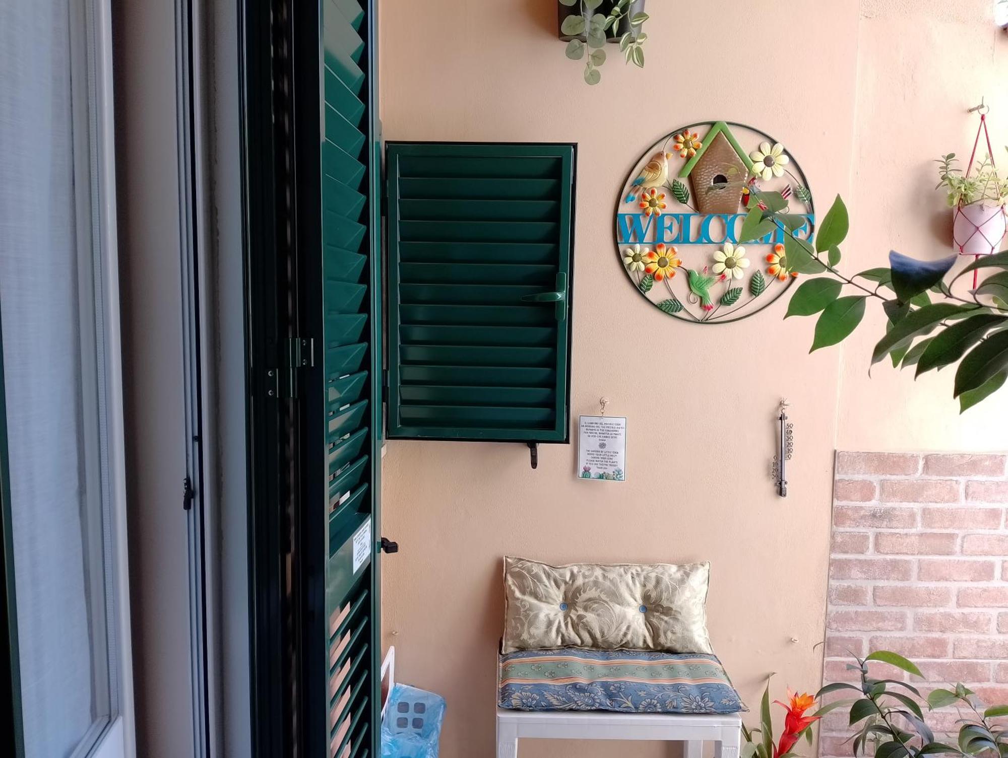 شقة Il Piccolo Eden - Private Garden ليفورنو المظهر الخارجي الصورة